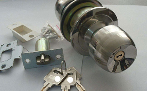 八步24小时上门开锁公司