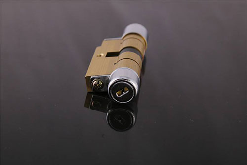 八步24小时上门开锁公司