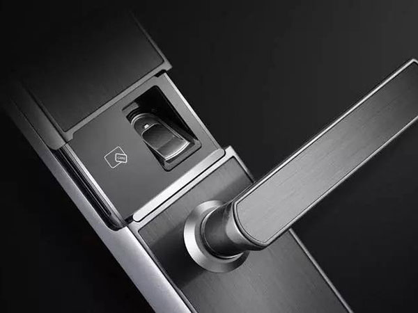 八步24小时上门开锁公司